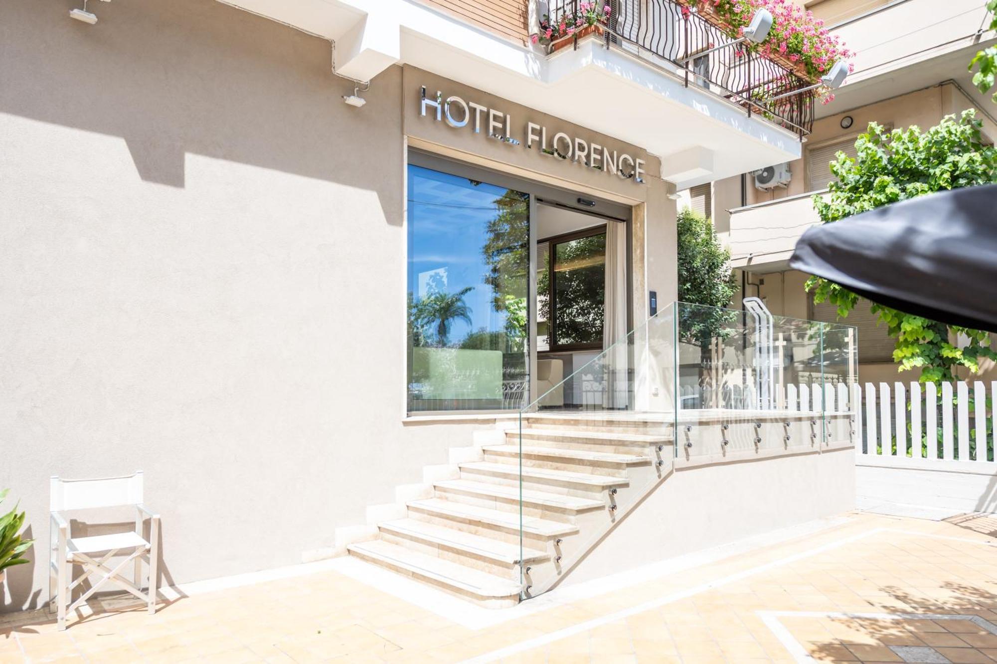 Hotel Florence ซัน เบเนเดตโต เดล ตรอนโต ภายนอก รูปภาพ