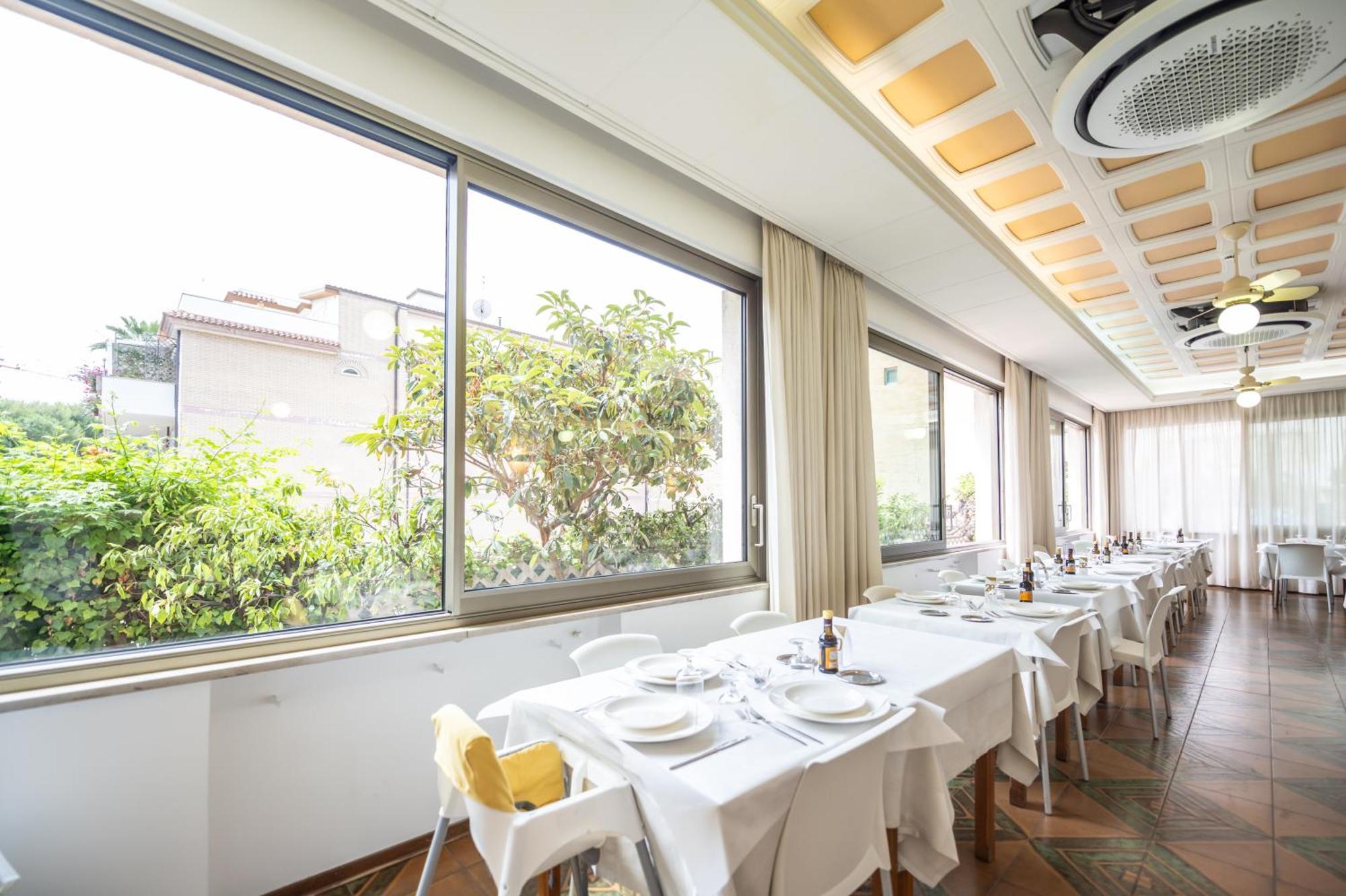 Hotel Florence ซัน เบเนเดตโต เดล ตรอนโต ภายนอก รูปภาพ